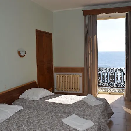 U Patriarcu Hotel 2*